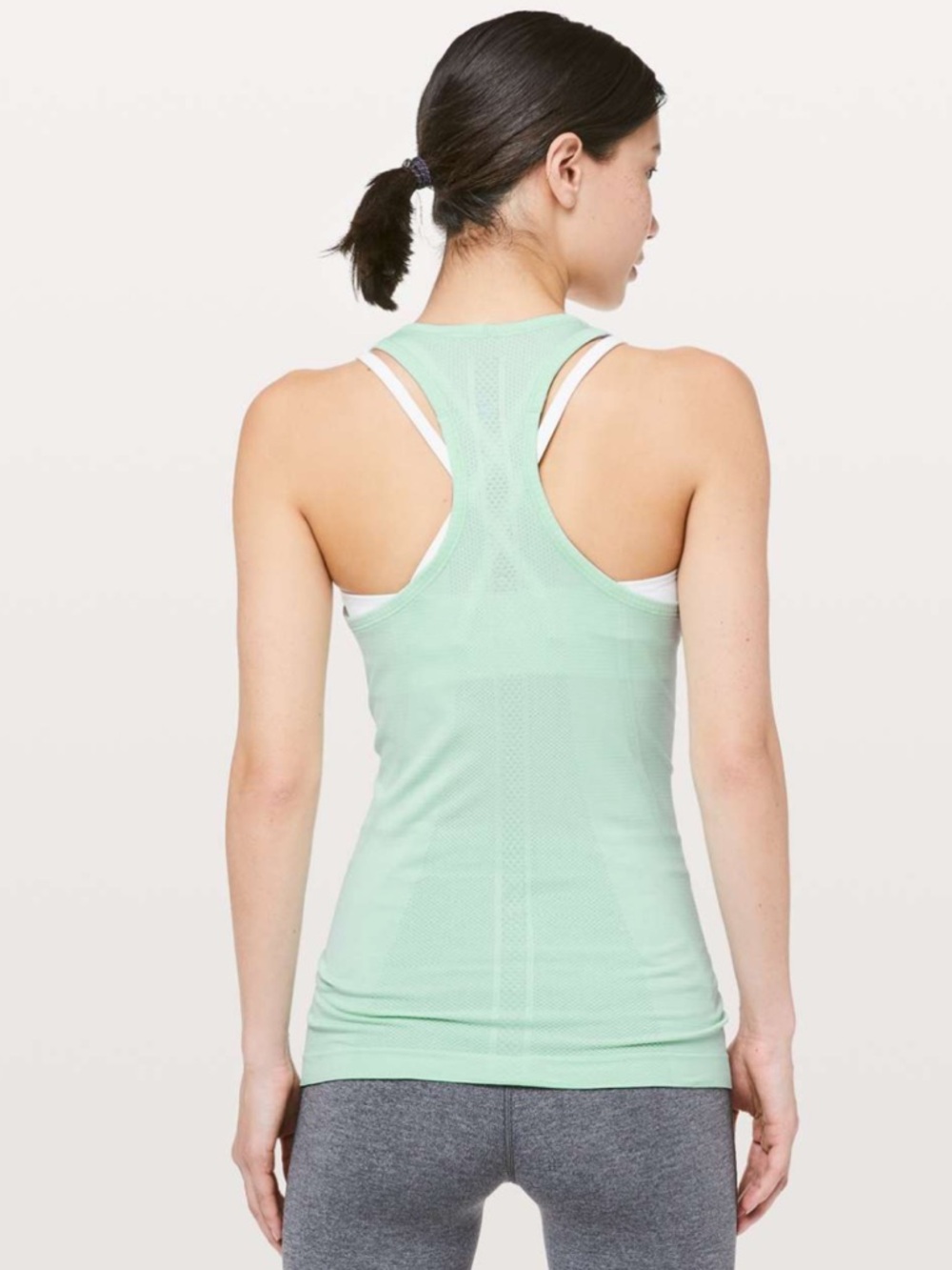 Lululemon Swiftly Tech Racerback Tank Misty Mint Seamless Athletic Top Size 4 - Picture 3 of 6